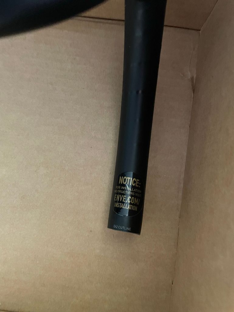 Used Enve Handlebar 2024 bike — image 7 of 16