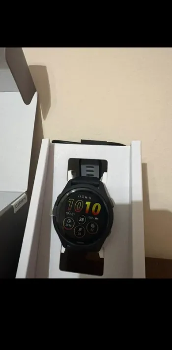 Used Garmin Forerunner 265 bike — image 2 of 5