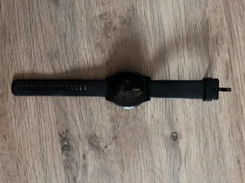 Used Garmin Vivoactive 4S bike — image 3 of 3