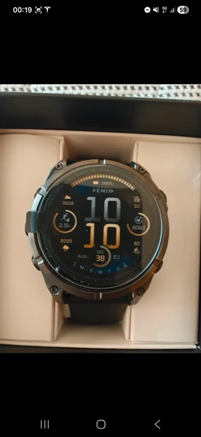 Garmin fenix 8 amoled 47 mm bike d'occasion — image 2 sur 5