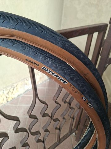 Maxxis Receptor EXO TR Tyres & Tubes usato