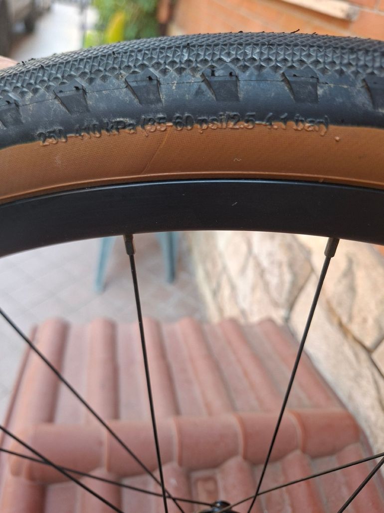 Maxxis Receptor EXO TR bike usato — immagine 5 di 6