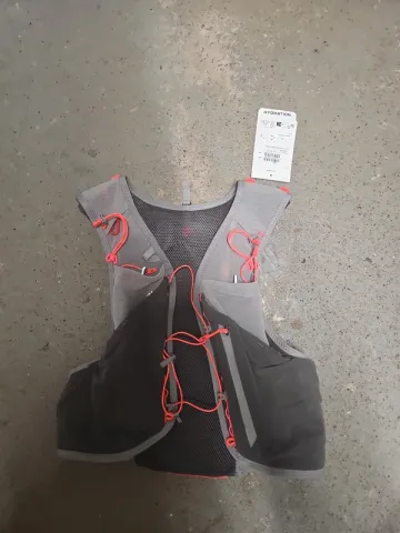 Używany Salomon Adv Skin 5 Running Accessories