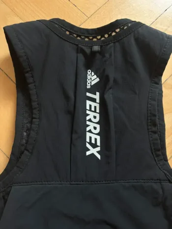 Used Adidas Terrex Trail Running Vest bike — image 6 of 11