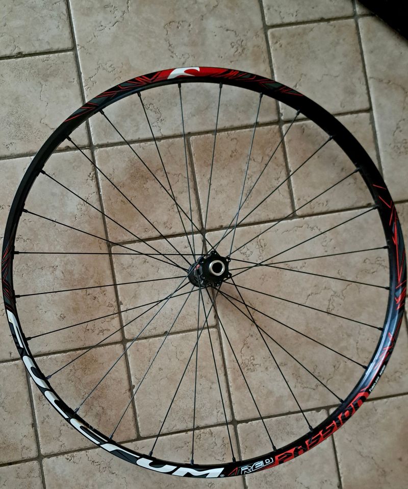 Used Fulcrum red passion Wheels