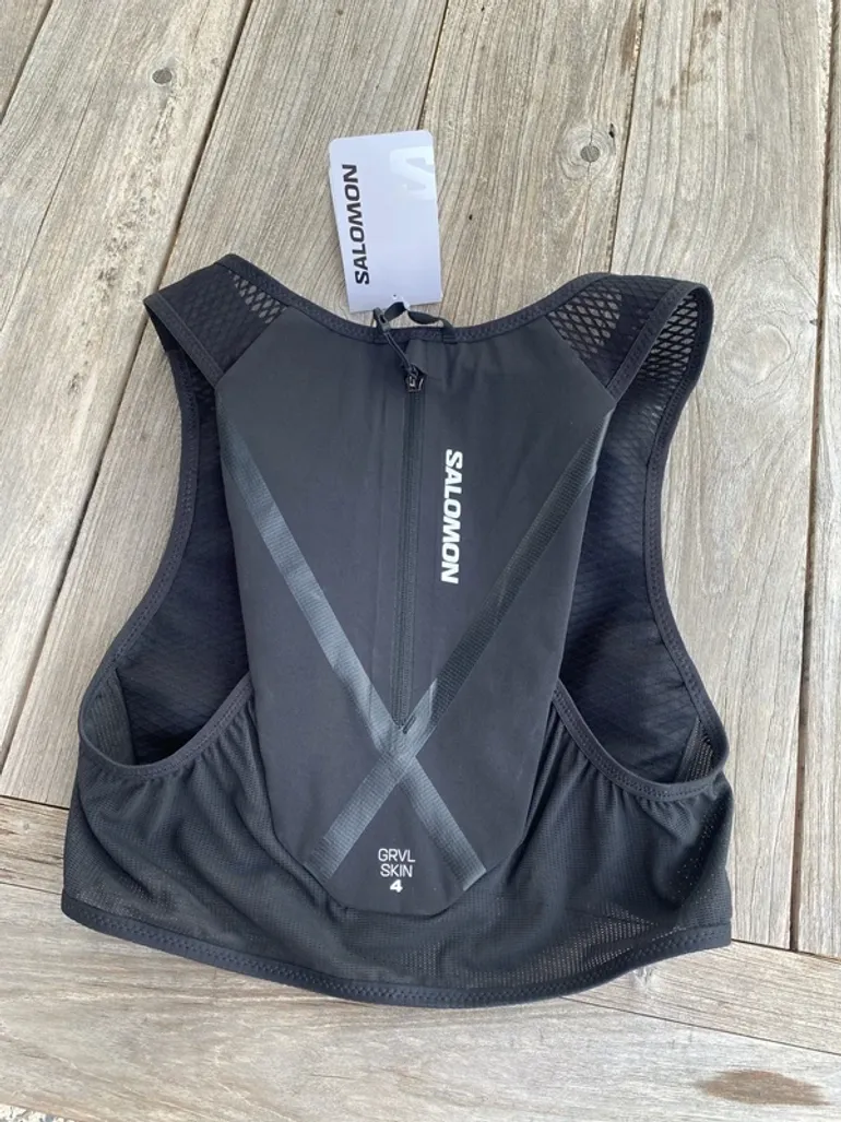 Used Salomon GRVL Skin 4 set bike — image 9 of 14