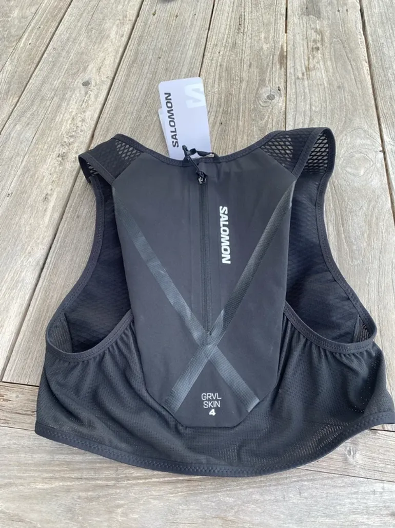 Used Salomon GRVL Skin 4 set bike — image 11 of 14