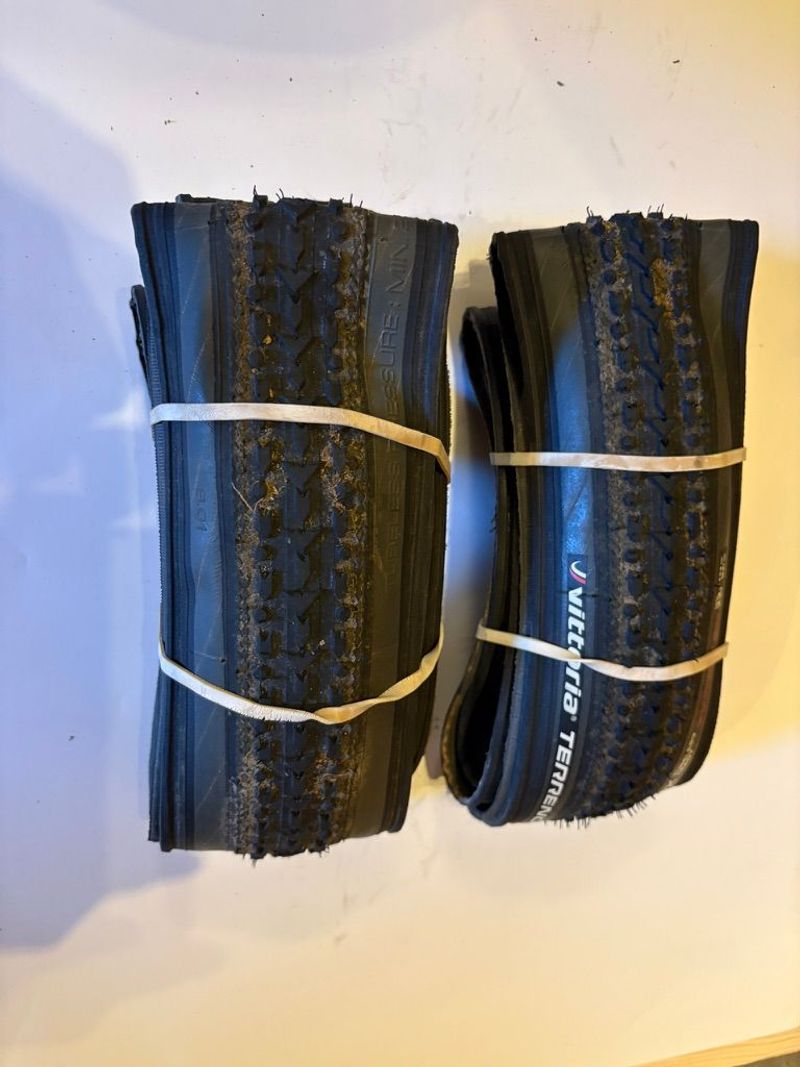 Vittoria Terreno Mix TNT Graphene 2.0 2023 Tyres & Tubes usato
