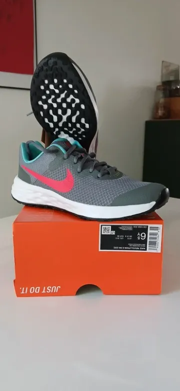 Brugt Nike Revolution 6 NN bike — billede 6 af 15