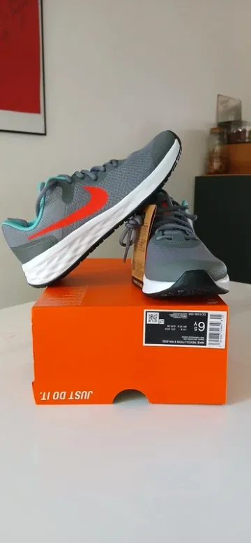 Brugt Nike Revolution 6 NN bike — billede 5 af 15