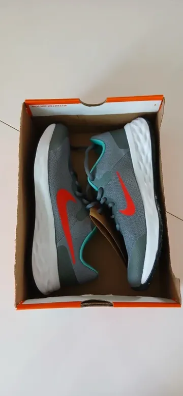 Brugt Nike Revolution 6 NN bike — billede 2 af 15