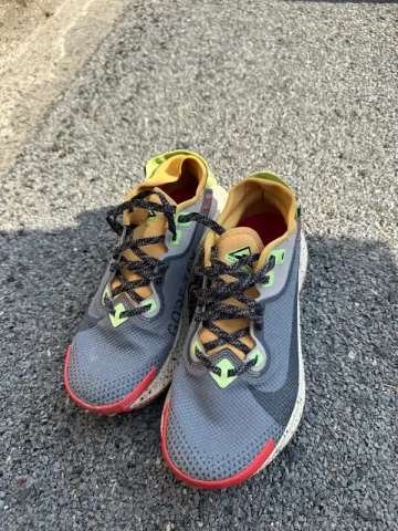 Pegasus Trail Running Shoes de segunda mano