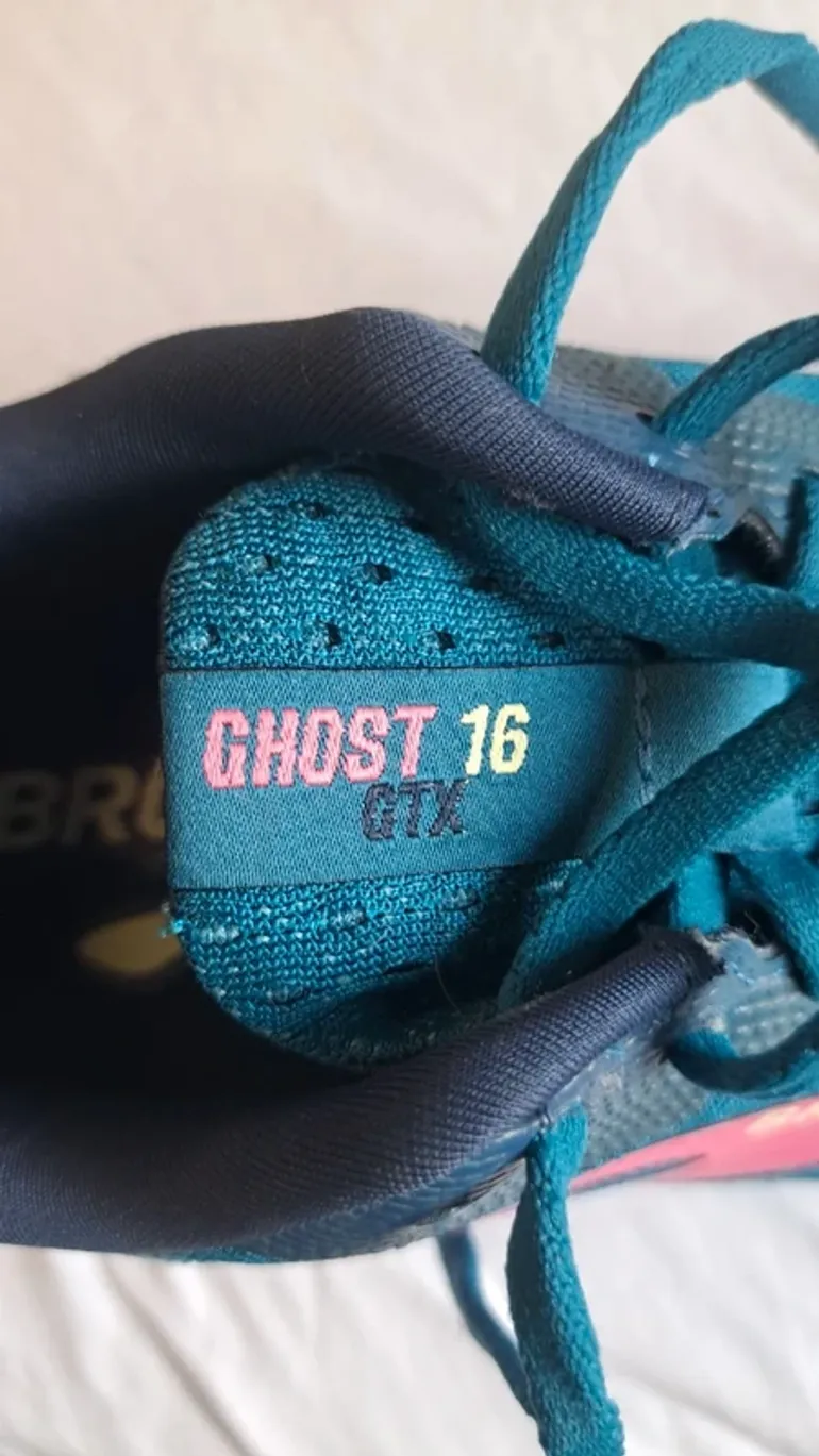 Used Brooks Ghost 16 GTX bike — image 6 of 8