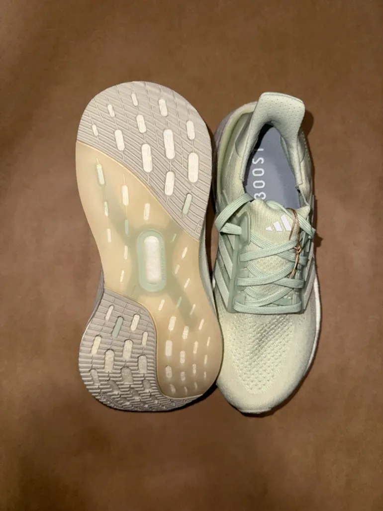 Tweedehands Adidas Ultraboost 5 W bike — afbeelding 3 van 5