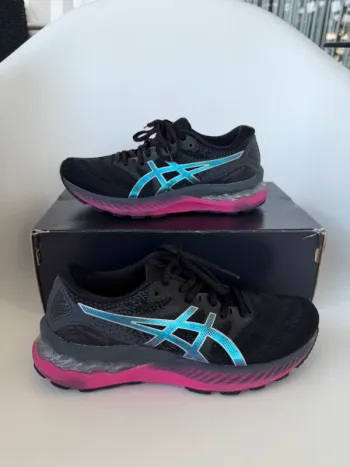 Używany Asics GEL-Nimbus 23 bike — zdjęcie 1 z 6