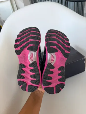 Używany Asics GEL-Nimbus 23 bike — zdjęcie 6 z 6