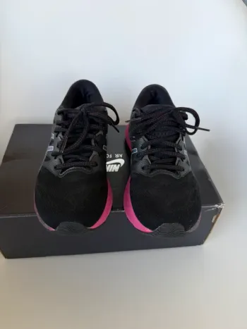 Używany Asics GEL-Nimbus 23 bike — zdjęcie 2 z 6