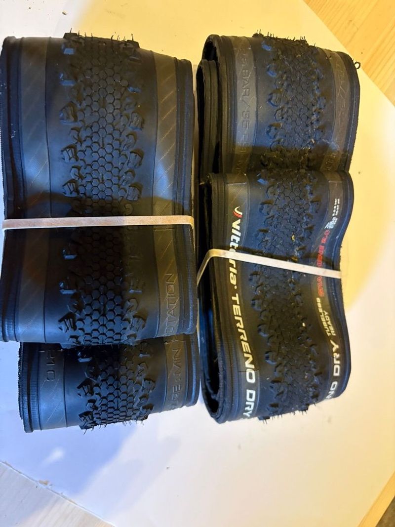 Used Vittoria Terreno Dry TNT Graphene 2.0 2023 Tyres & Tubes