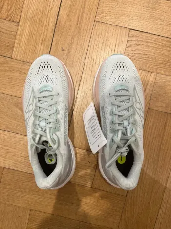 Saucony Ride 19 bike d'occasion — image 1 sur 6
