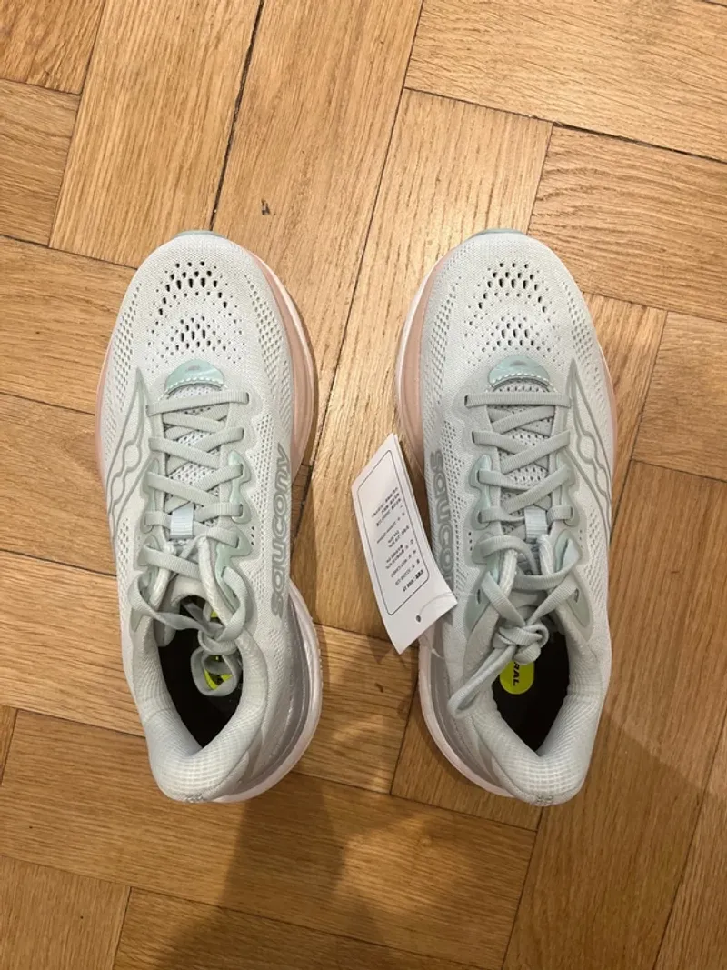 Gebrauchtes Saucony Ride 19 Running Shoes