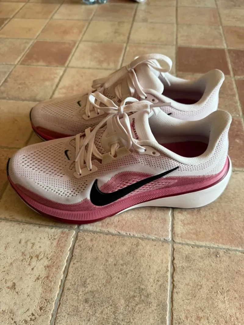 Gebrauchtes Pegasus 42 Running Shoes