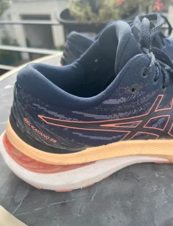 Used Asics gel kayano 29 bike — image 3 of 3