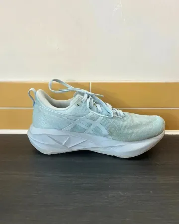 Gebrauchtes Asics Novablast 5 bike — Bild 10 von 13