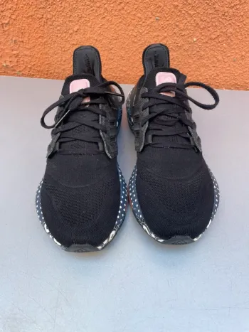 Tweedehands Adidas Ultraboost bike — afbeelding 4 van 10