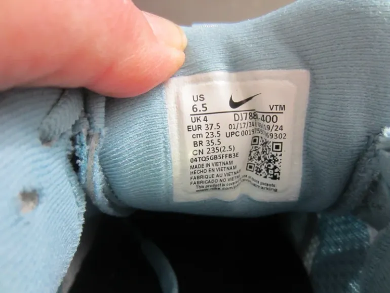 Used Nike Running Shoes bike — image 7 of 7