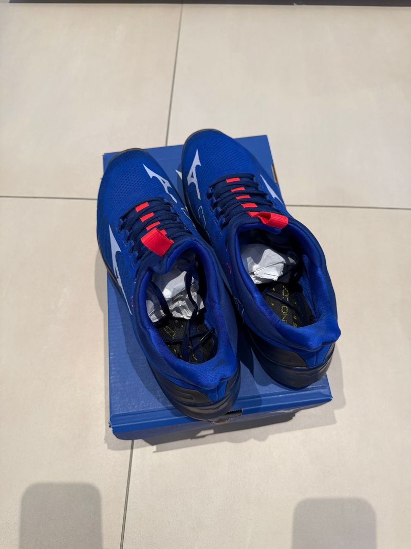 Käytetty Mizuno TC-01 2024 Basketball