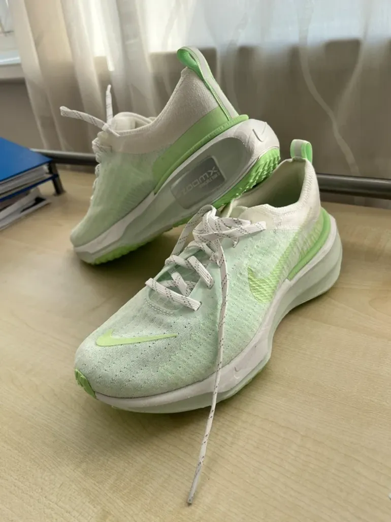 Used Nike ZoomX Invincible Run 3 bike — image 6 of 6