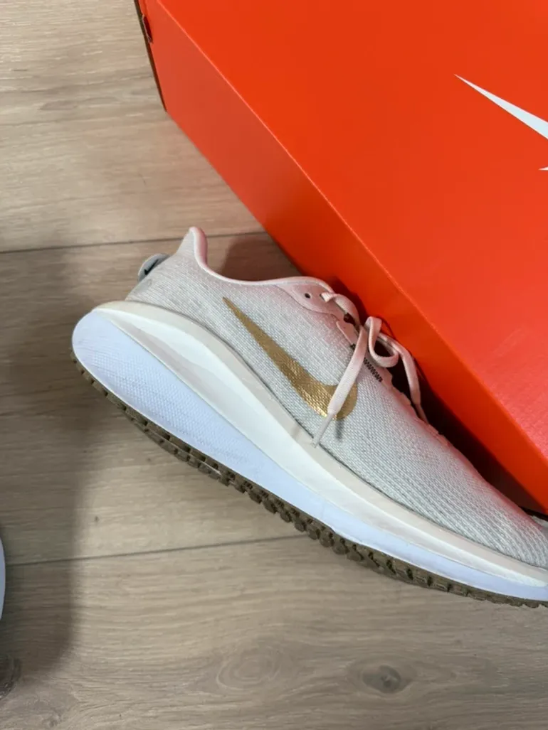 Tweedehands Nike Vomero 17 bike — afbeelding 7 van 9
