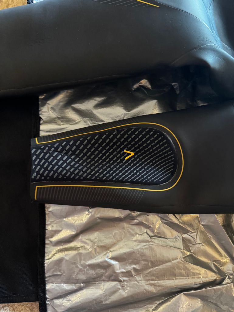 Gebrauchtes Huub Alchemy 3:5 wetsuit 2024 bike — Bild 8 von 11