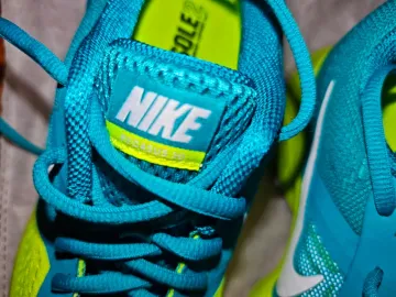 Käytetty Verde Nike Running Shoes bike — kuva 6 / 7