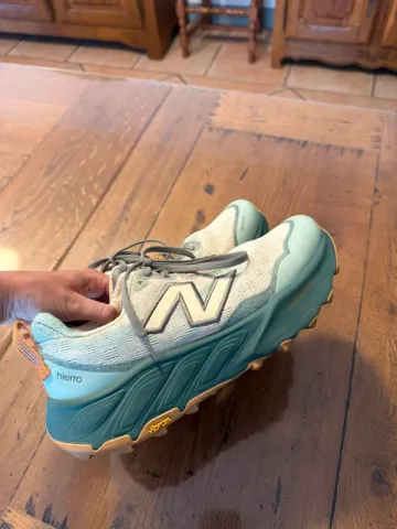 Used New Balance Fresh Foam X Hierro V9 bike — image 1 of 7