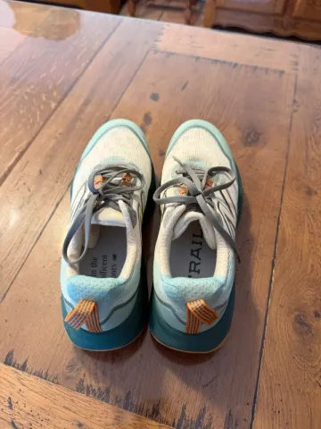 Used New Balance Fresh Foam X Hierro V9 bike — image 7 of 7