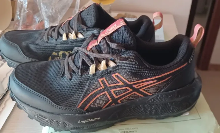 Gebrauchtes Asics Running Shoes bike — Bild 1 von 6