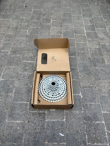Używany Campagnolo Ekar 10-44 Cassette 2025 Drivetrain & Pedals