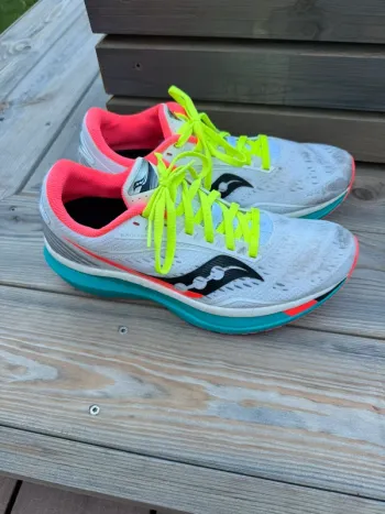 Gebrauchtes Saucony Endorphin Speed 3 bike — Bild 9 von 15