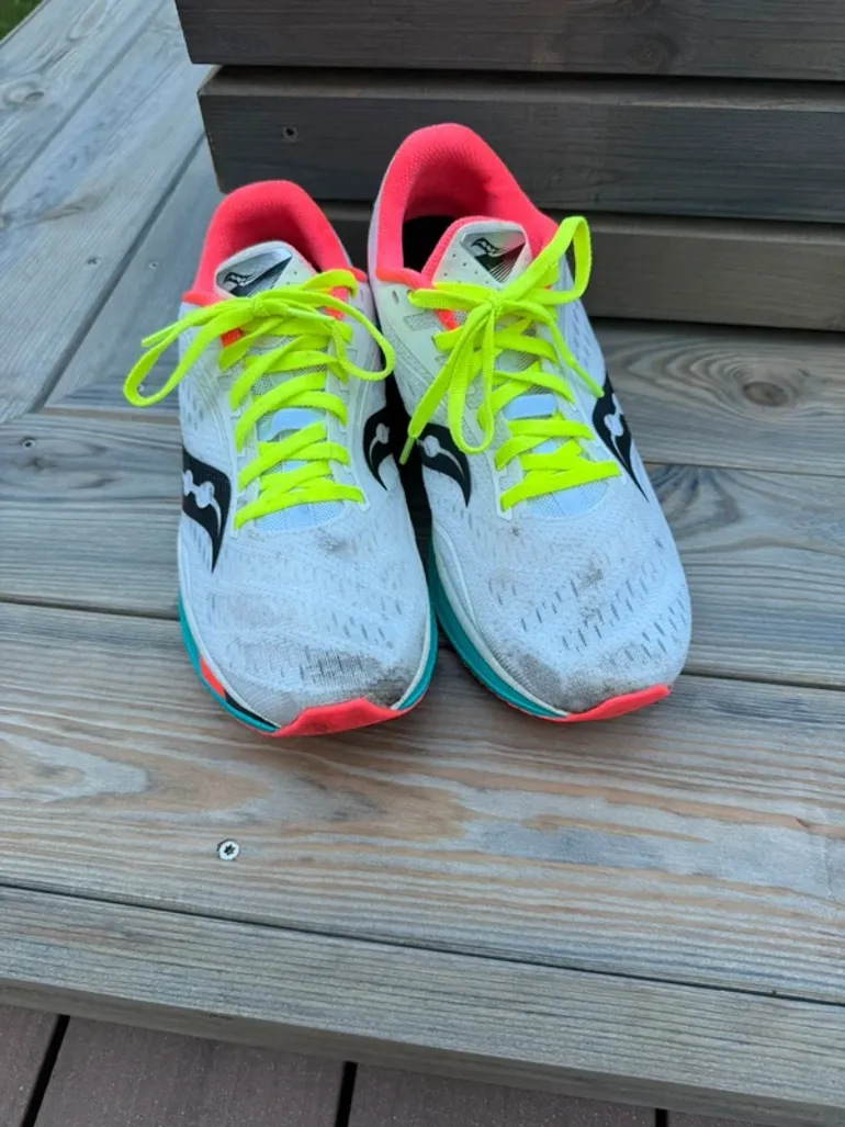 Gebrauchtes Saucony Endorphin Speed 3 bike — Bild 4 von 15