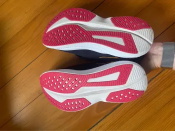 Used Hoka Mach 6 bike — image 9 of 10
