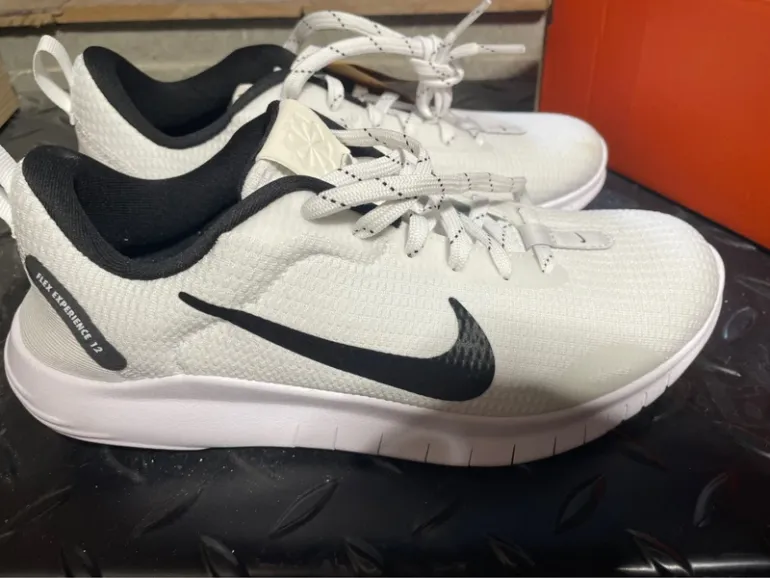 Nike Flex Experience RN 12 bike d'occasion — image 1 sur 4