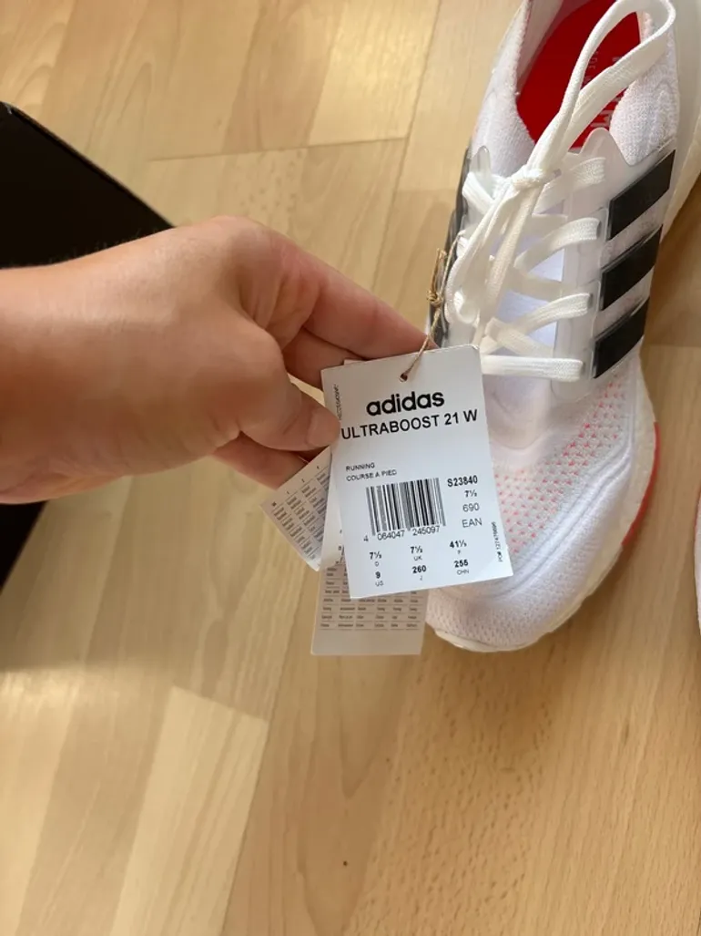 Used Adidas Ultraboost 21W bike — image 4 of 5