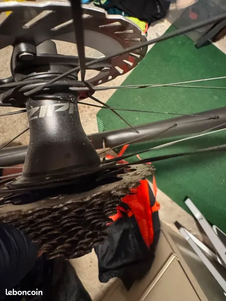 Used Reserve 52/63 2026 bike — image 4 of 7