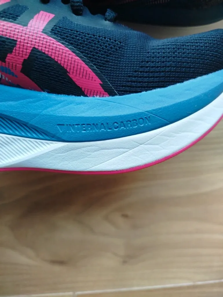 Used Asics Magic Speed 4 bike — image 3 of 8
