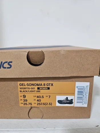 Used Asics Gel Sonoma 8 GTX bike — image 9 of 9
