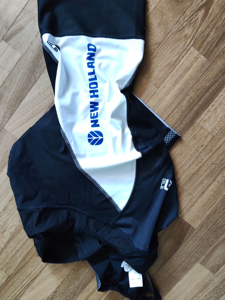Gebrauchtes ALE PRR Bibshorts bike — Bild 8 von 8