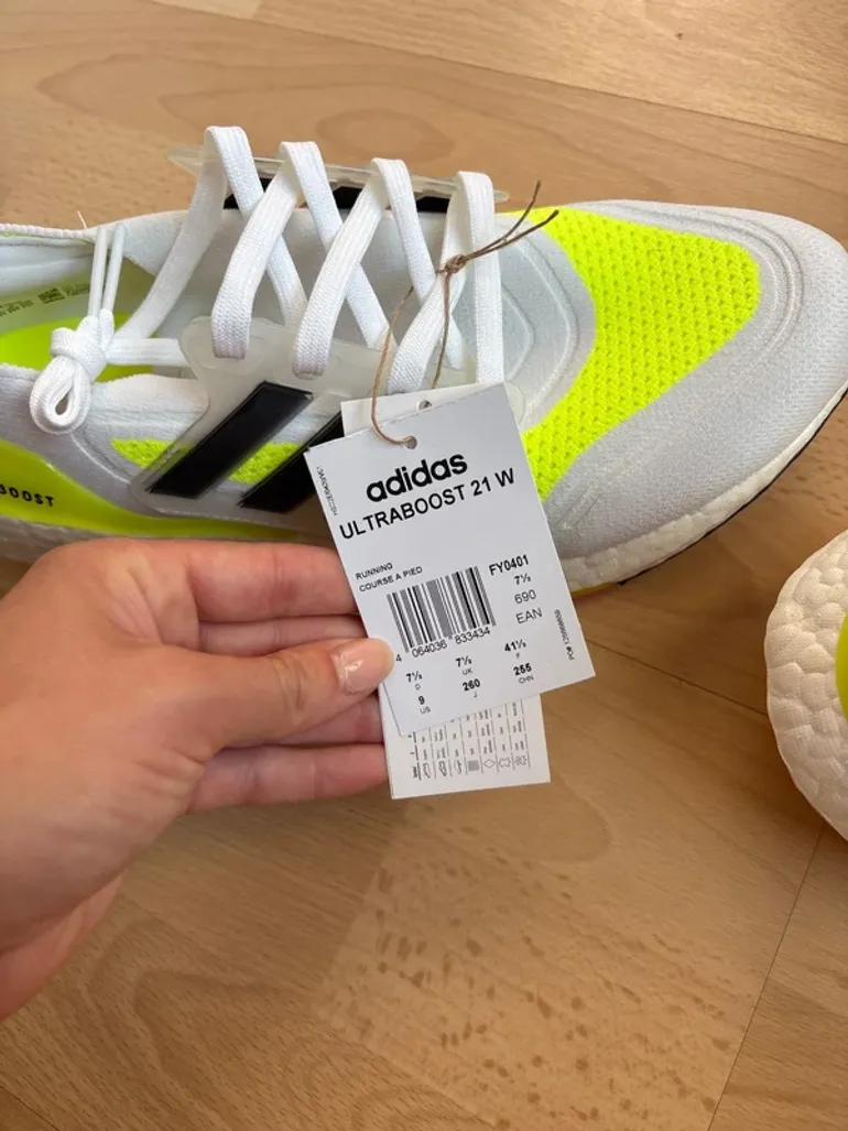 Used Adidas Ultraboost bike — image 3 of 4