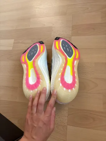 Used Adidas Ultraboost bike — image 2 of 4