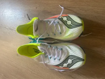 Gebrauchtes Saucony Endorphin Pro 4 Running Shoes